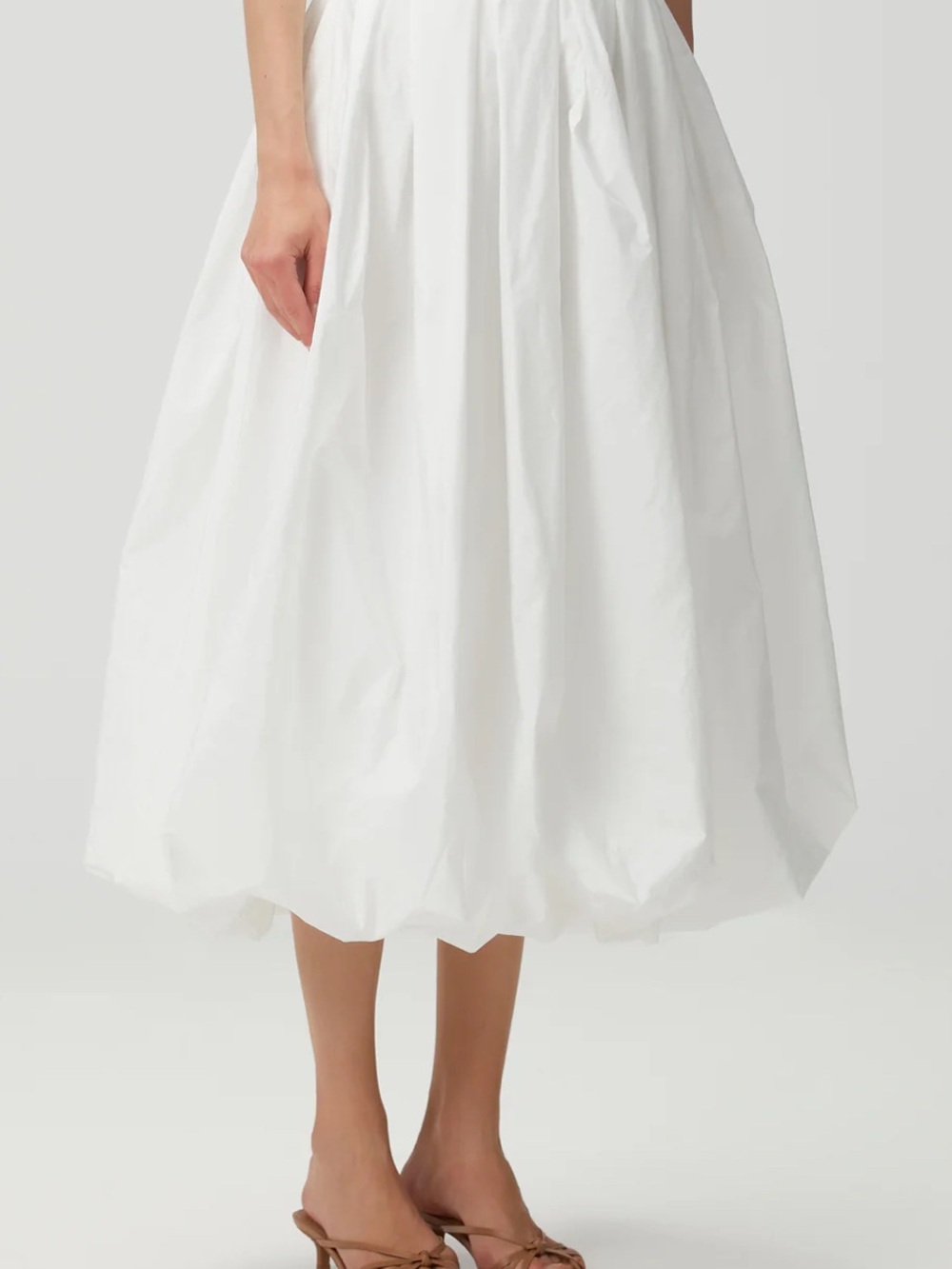 Lovelo White Taffeta Bubble Hem Mini Skirt - Picture 2 of 5